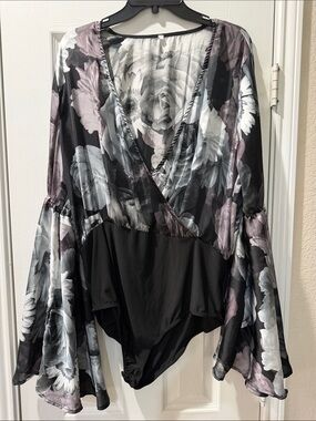 Forever 21 Black Floral Surplice Long Sleeve Bodysuit